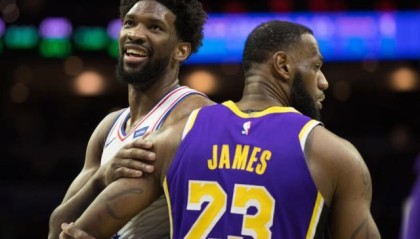 【观察】历史级乱战！今年的MVP争夺铺开多条故事线